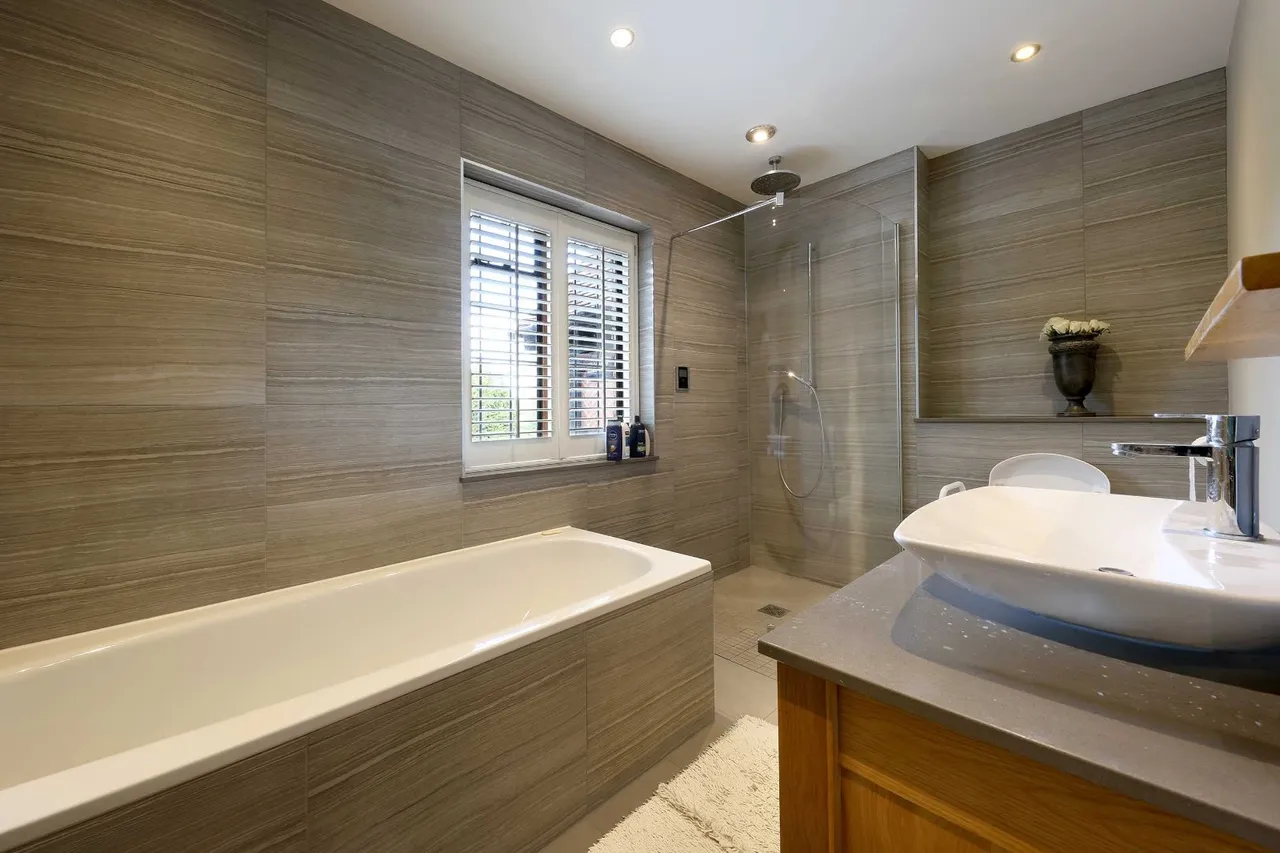 Bull Lane, Gerrards Cross, SL9, photo 20