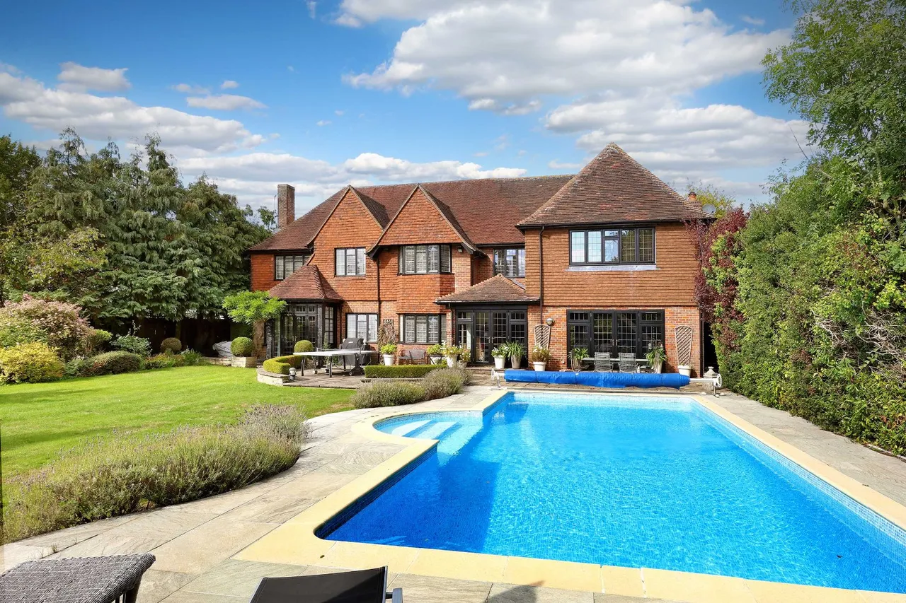 Bull Lane, Gerrards Cross, SL9, photo 14
