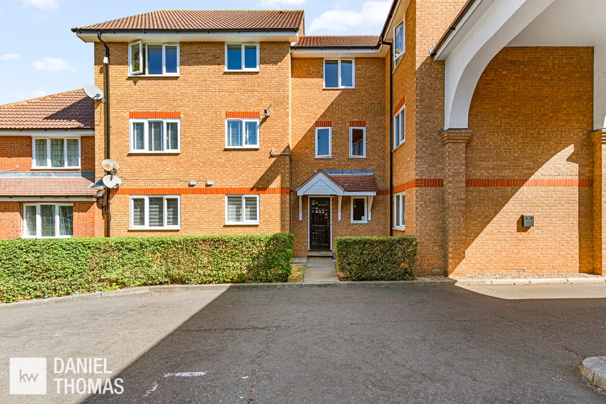 Eagle Close, Waltham Abbey, EN9, photo 18
