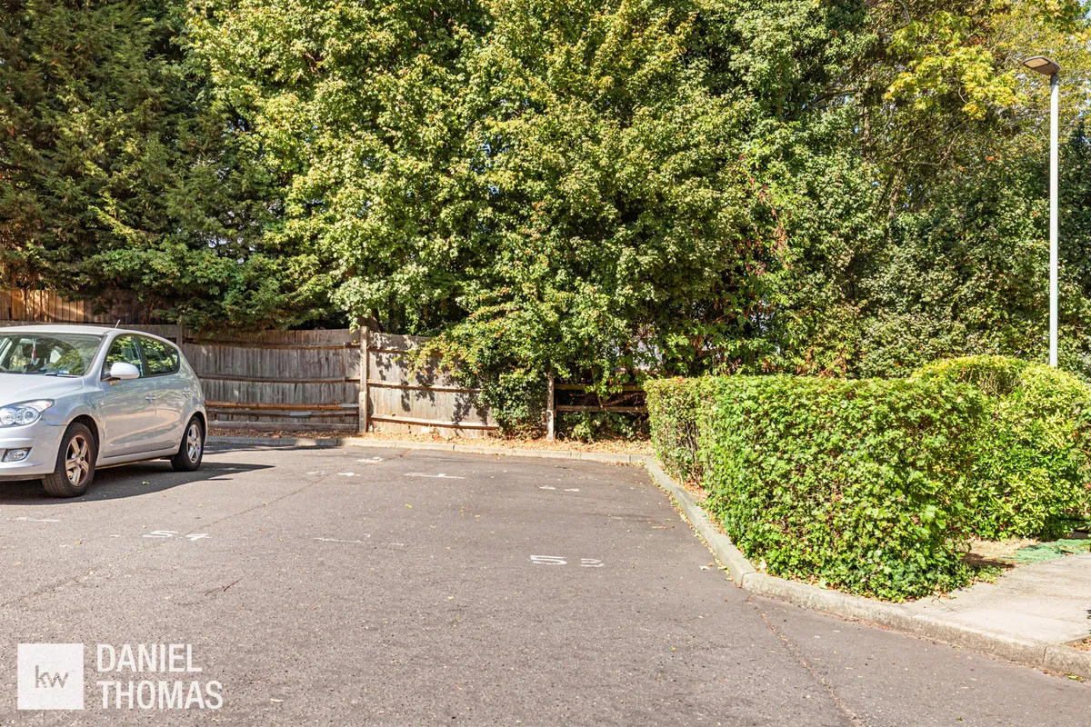 Eagle Close, Waltham Abbey, EN9, photo 16
