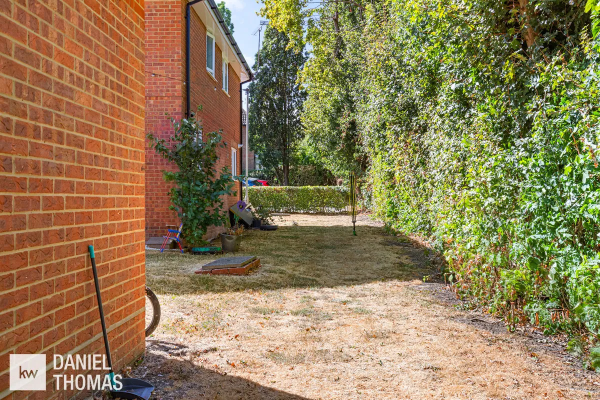 Eagle Close, Waltham Abbey, EN9, photo 17