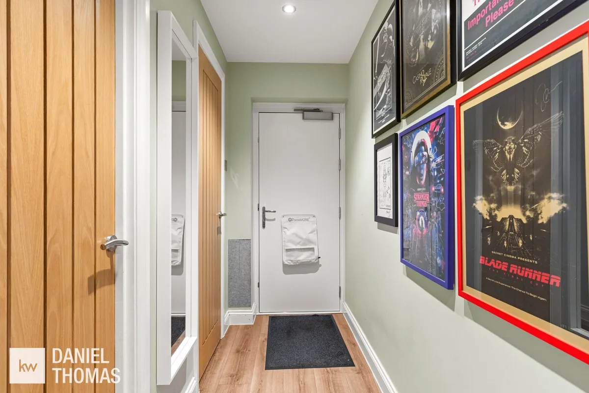 Eagle Close, Waltham Abbey, EN9, photo 14