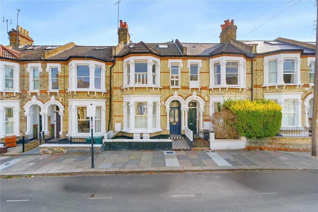 Marmion Road, London, SW11, photo 10