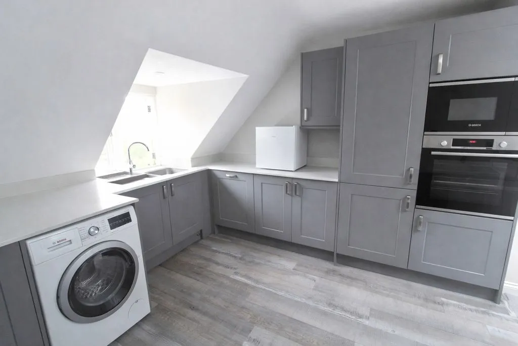 Cavendish Road, Bournemouth BH1 1QZ, photo 11