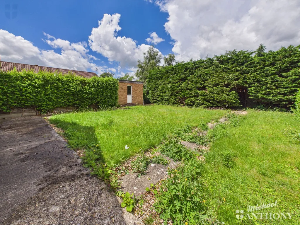 Eleanor Gardens, Aylesbury, HP21 7LT, photo 3