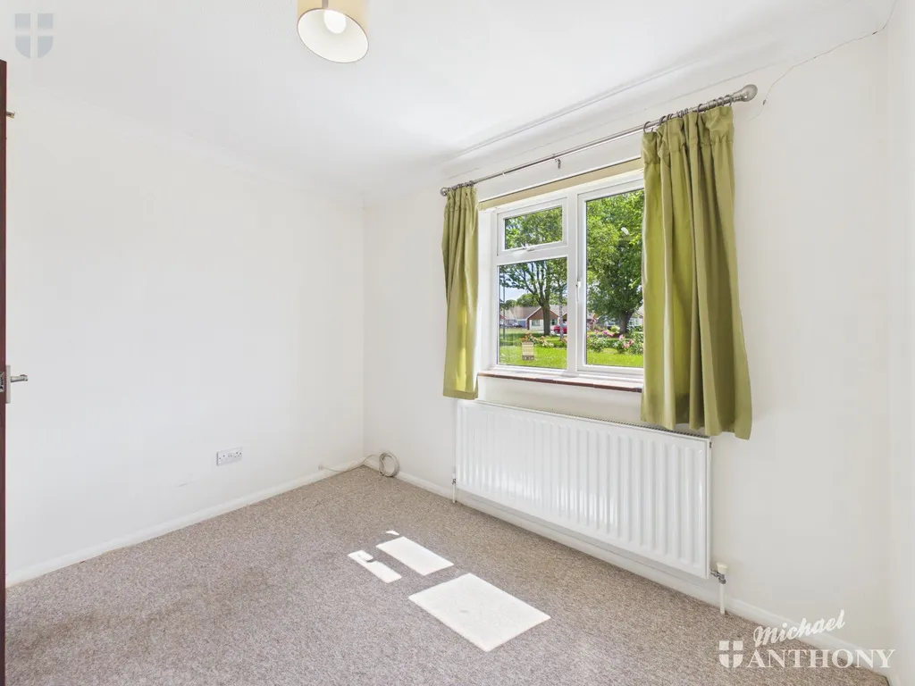 Eleanor Gardens, Aylesbury, HP21 7LT, photo 6