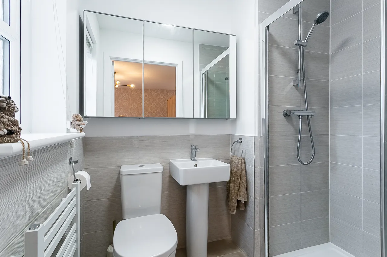 Torrance Place, Gilmerton, EH17, photo 16