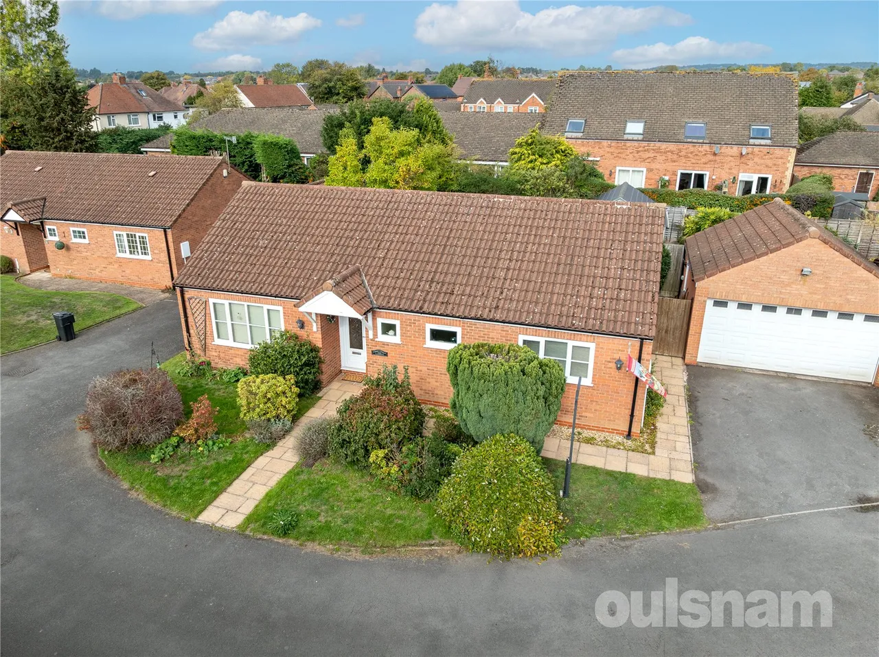 3 bed house for sale — Churchfields Gardens, Bromsgrove, Worcestershire, B61 8DP
