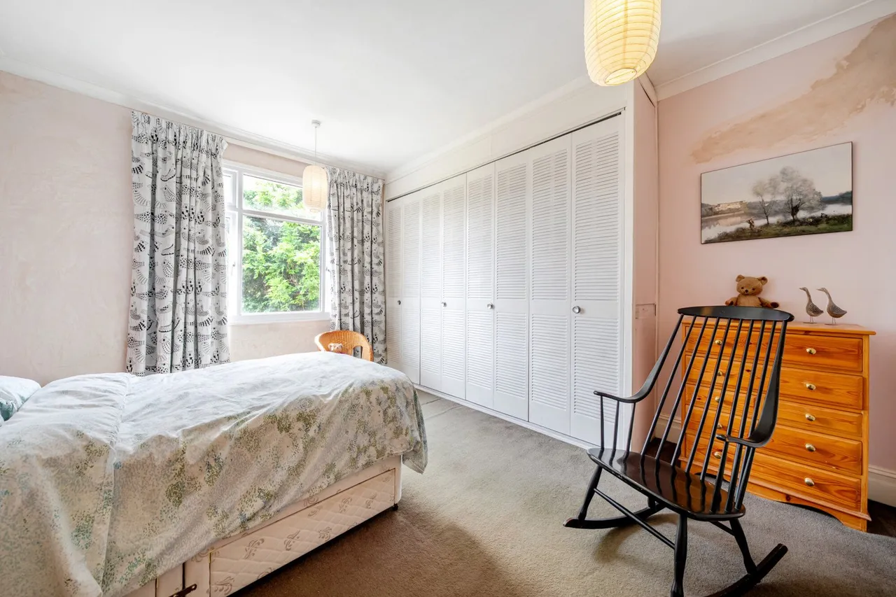 Shrewsbury Lane, SE18, photo 7