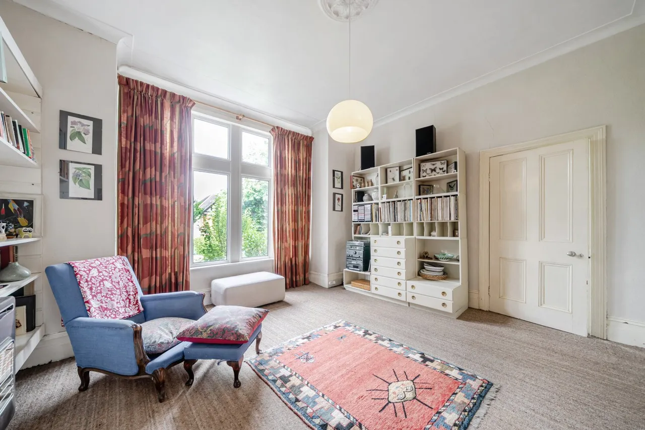 Shrewsbury Lane, SE18, photo 15