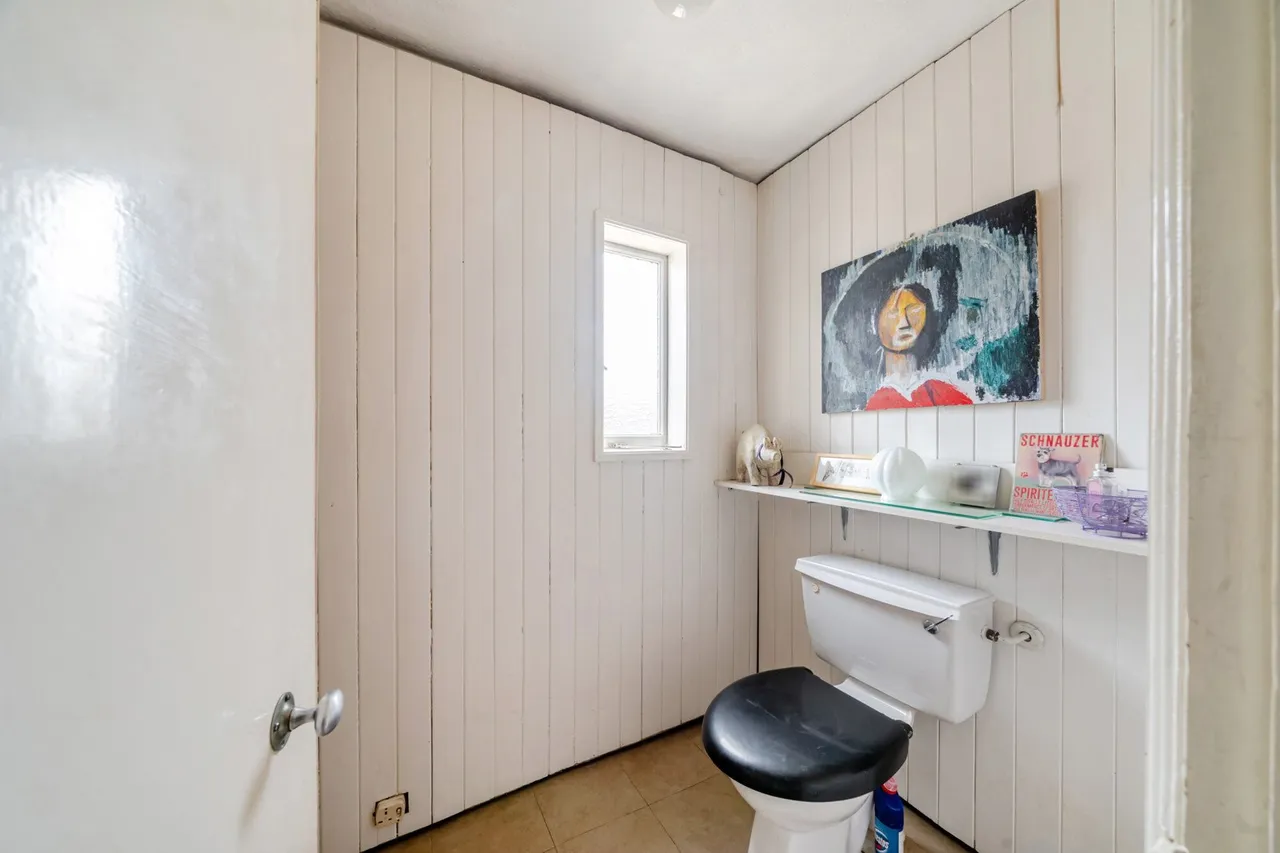 Shrewsbury Lane, SE18, photo 18