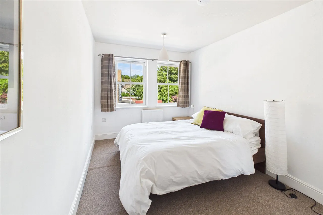 Guernsey Grove, London, SE24, photo 7