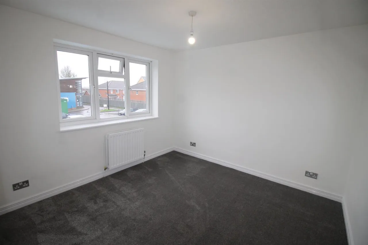 High Wycombe, Buckinghamshire, HP12 3LL, photo 8