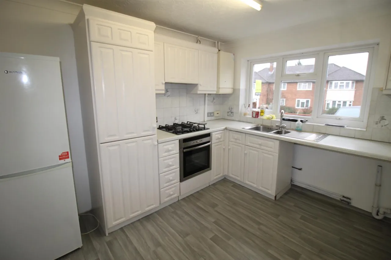 High Wycombe, Buckinghamshire, HP12 3LL, photo 4
