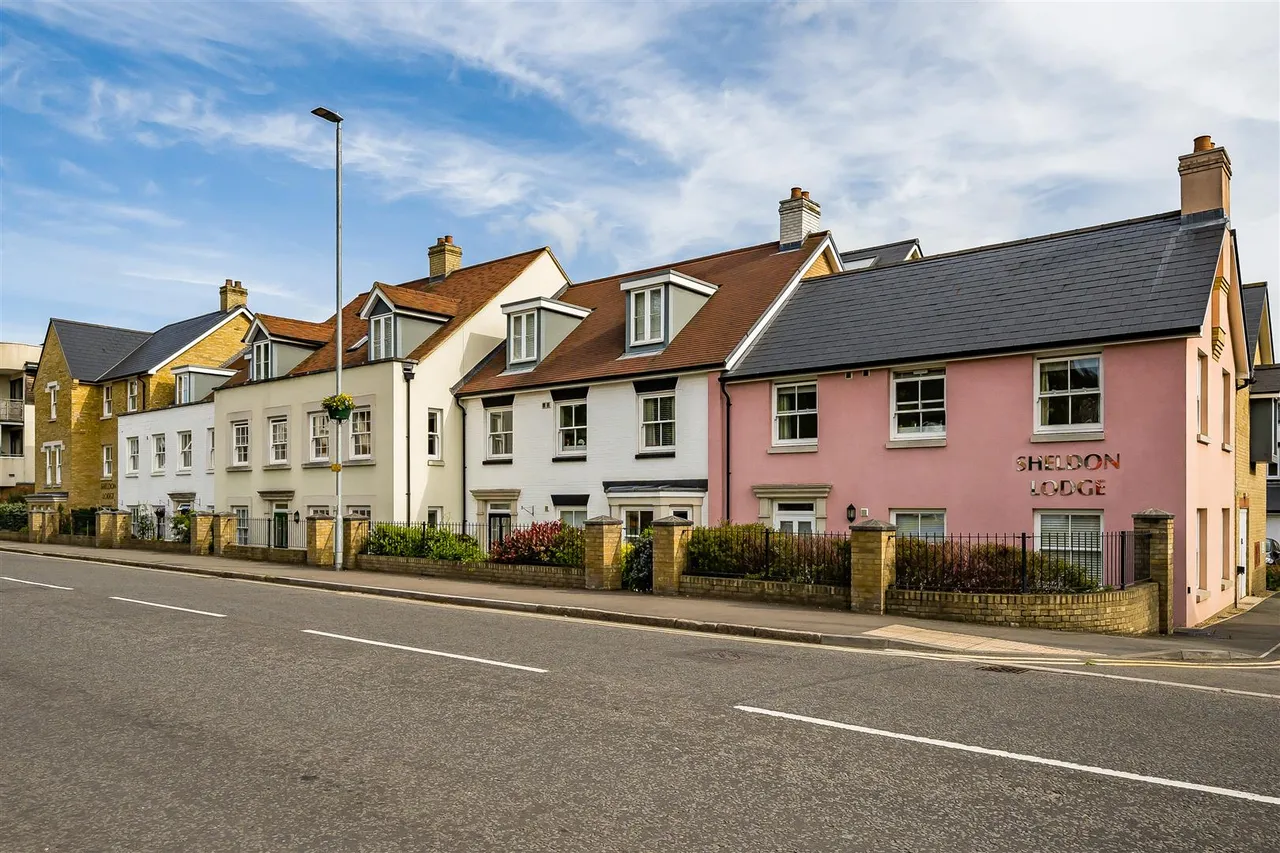 1 bed flat for sale, High Street, Berkhamsted, HP4