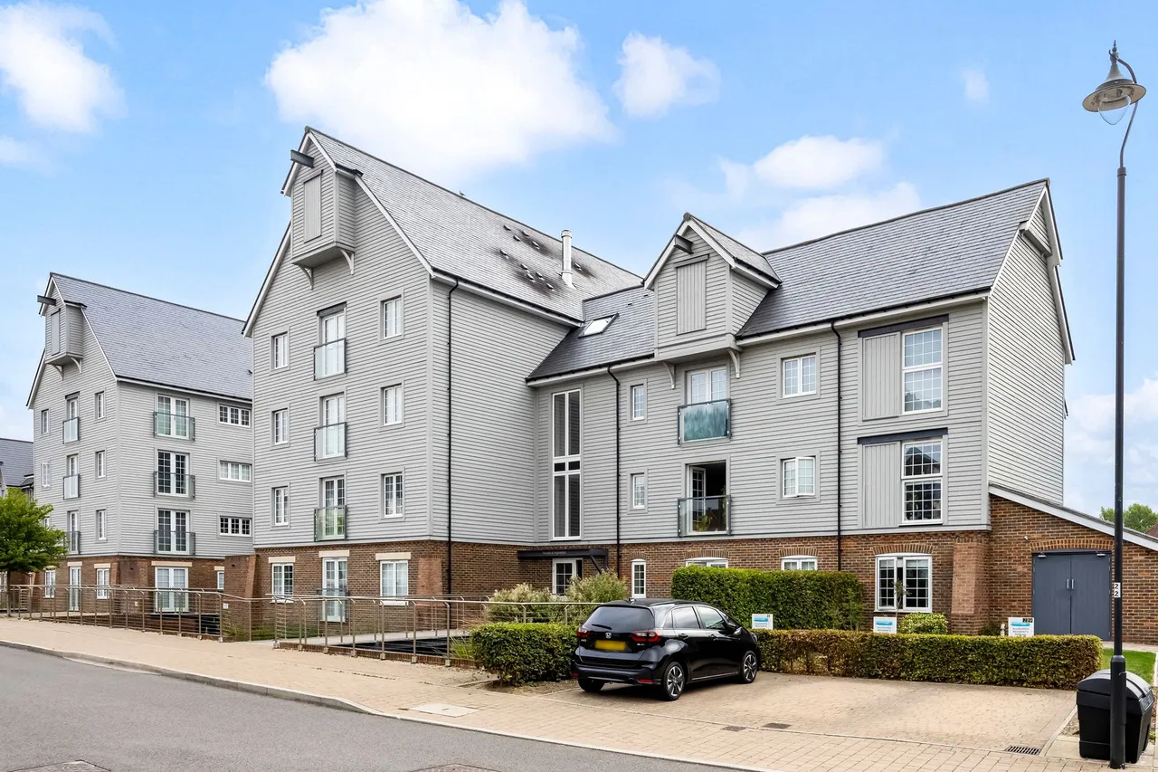 The Boulevard, Horsham, RH12, photo 16