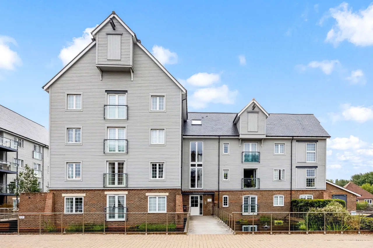 The Boulevard, Horsham, RH12, photo 15