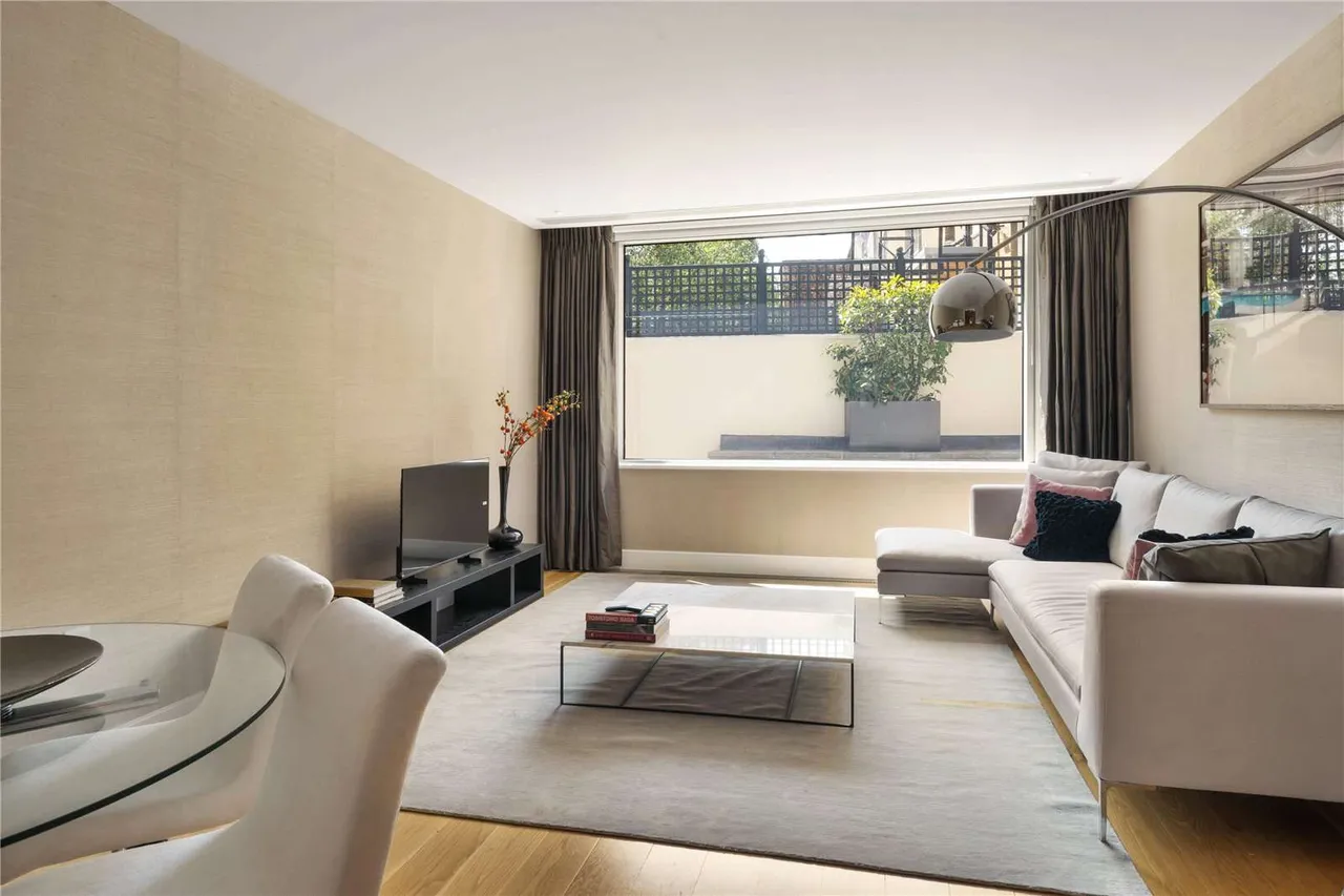 1 bed flat to rent — Knightsbridge, London, SW7 1RH