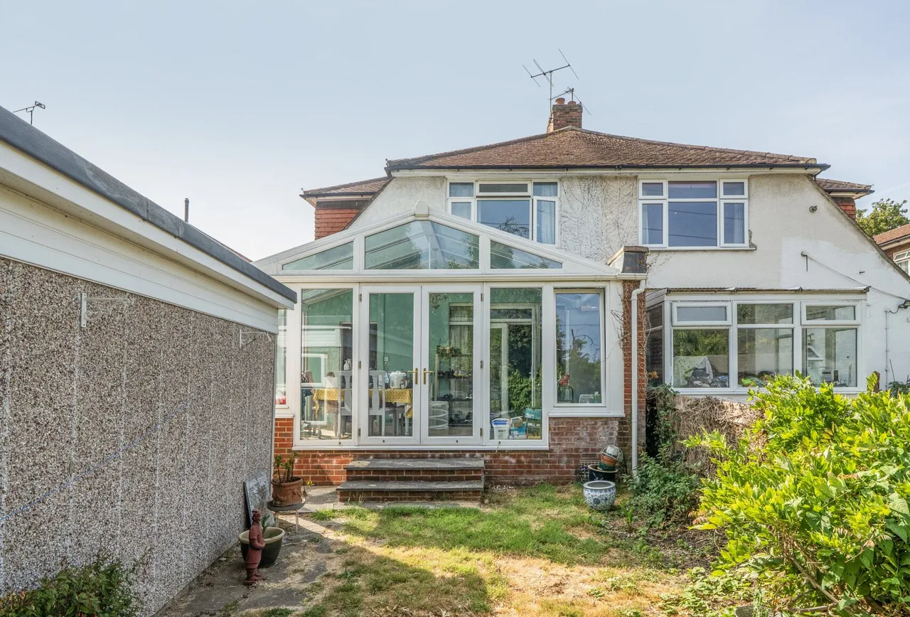 Brockenhurst Avenue, Worcester Park, KT4 7RG, photo 14