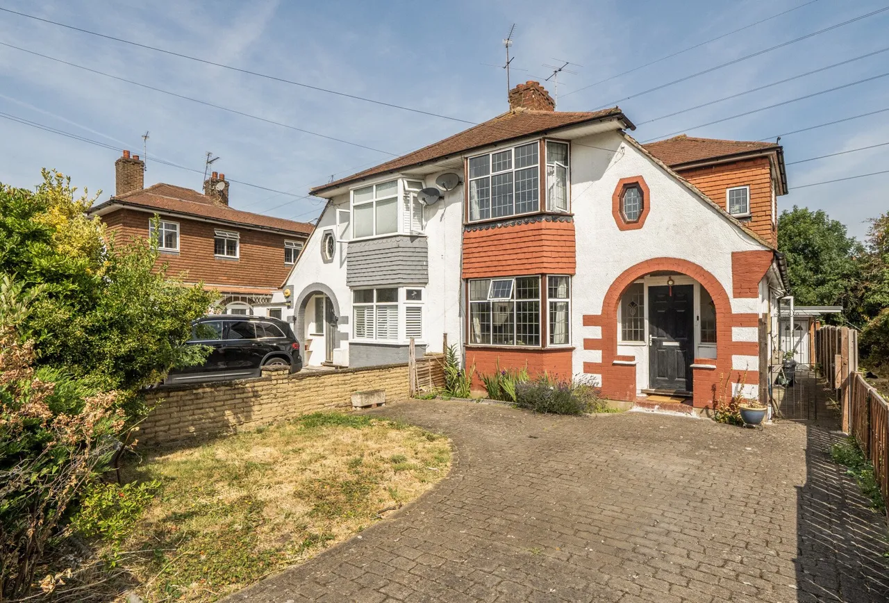 Brockenhurst Avenue, Worcester Park, KT4 7RG, photo 4