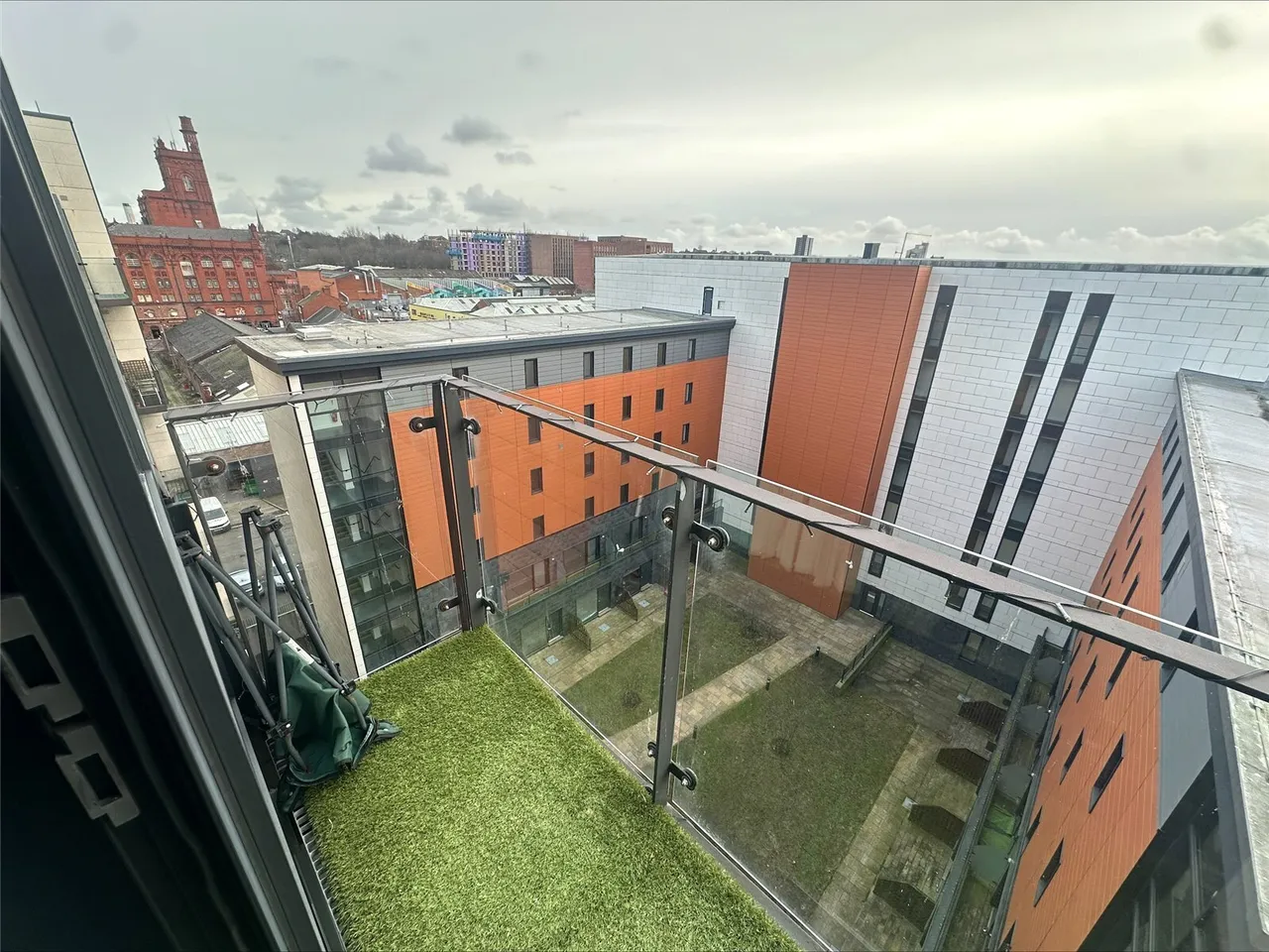 Plaza Boulevard, Liverpool, L8, photo 3