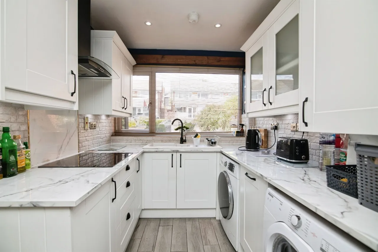 Heather Road, Great Barr, BIRMINGHAM, photo 3