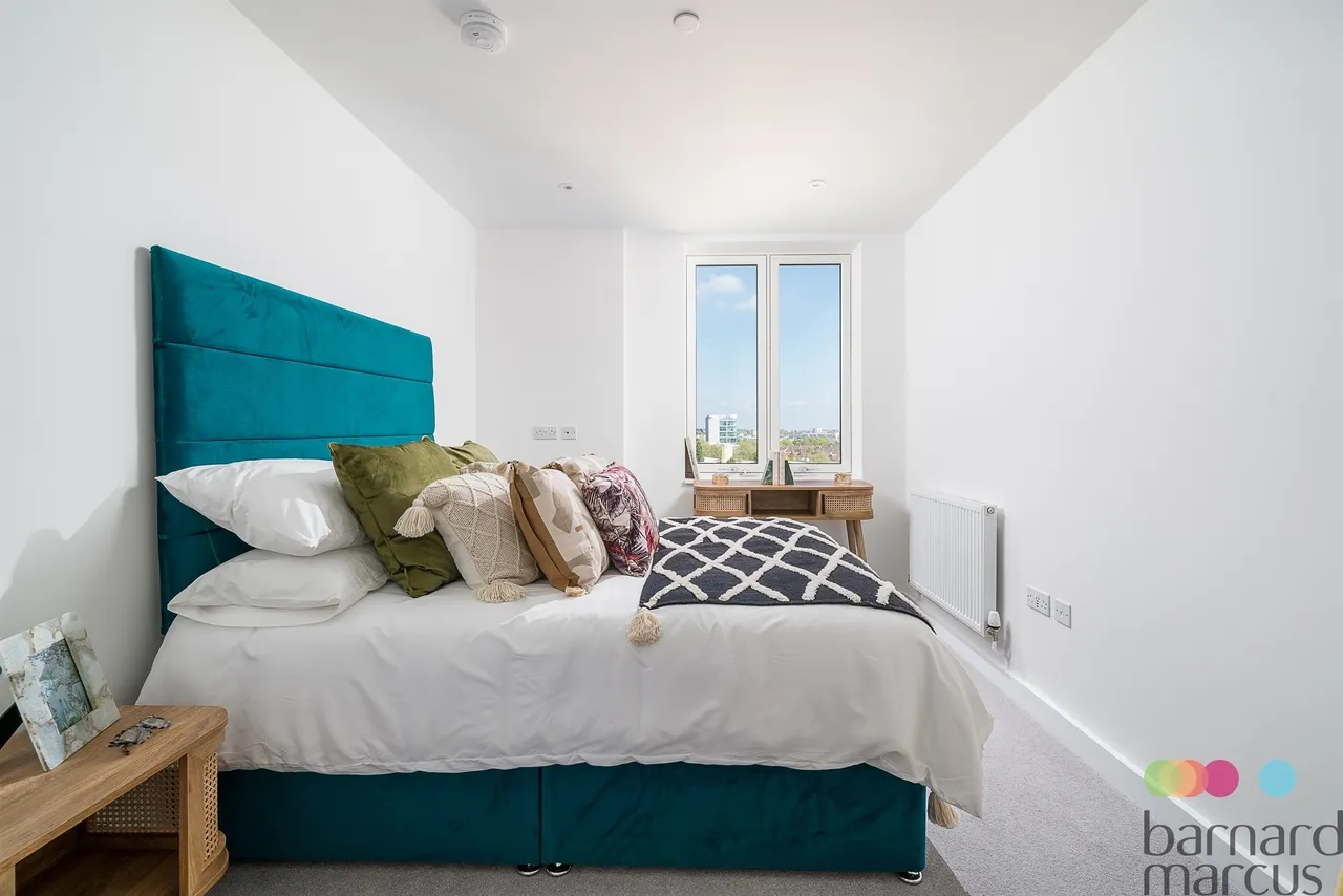 2 bed flat for sale — The Restorey, 4d Central Way, London, Nw10
