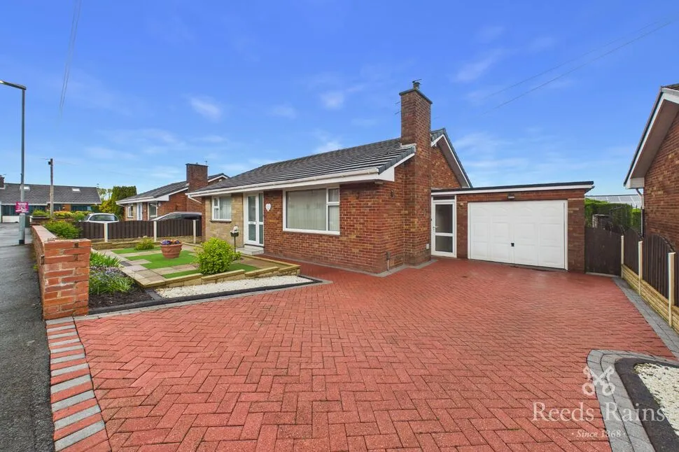 2 bed house for sale, Langwyth Road, Burnley, BB10