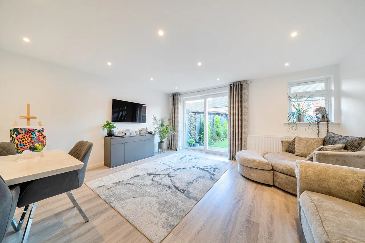 Serrin Way, Horsham, RH12, photo 6
