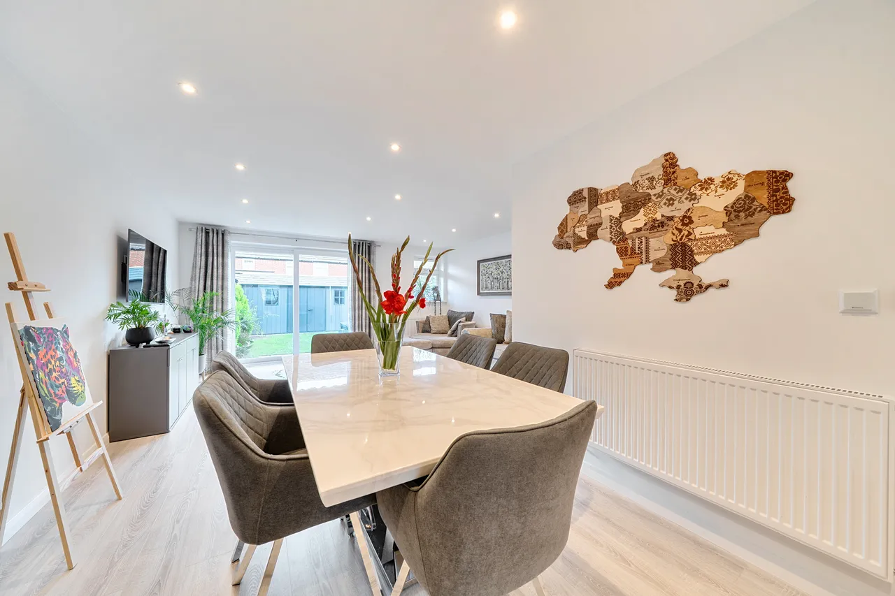 Serrin Way, Horsham, RH12, photo 9