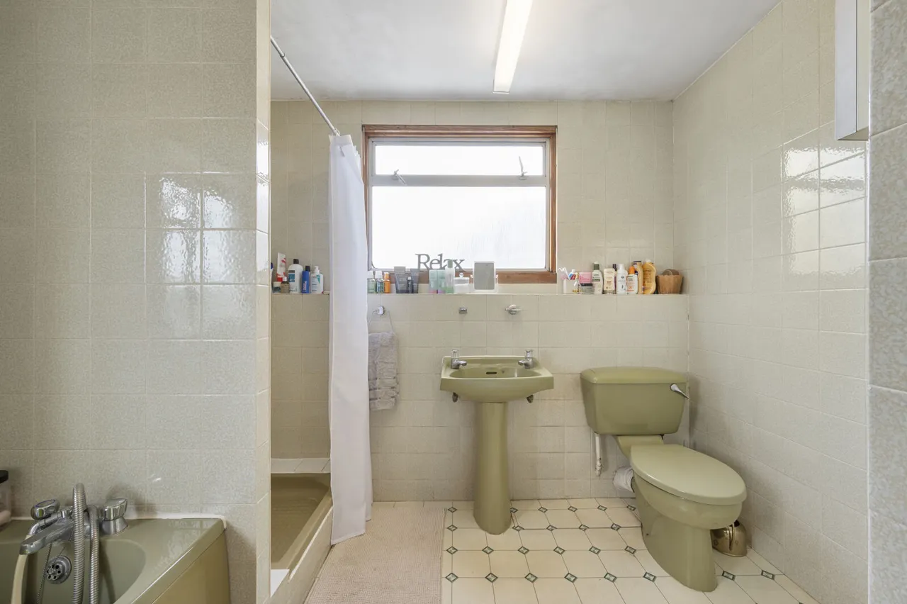 Portland Avenue, New Malden, KT3, photo 7