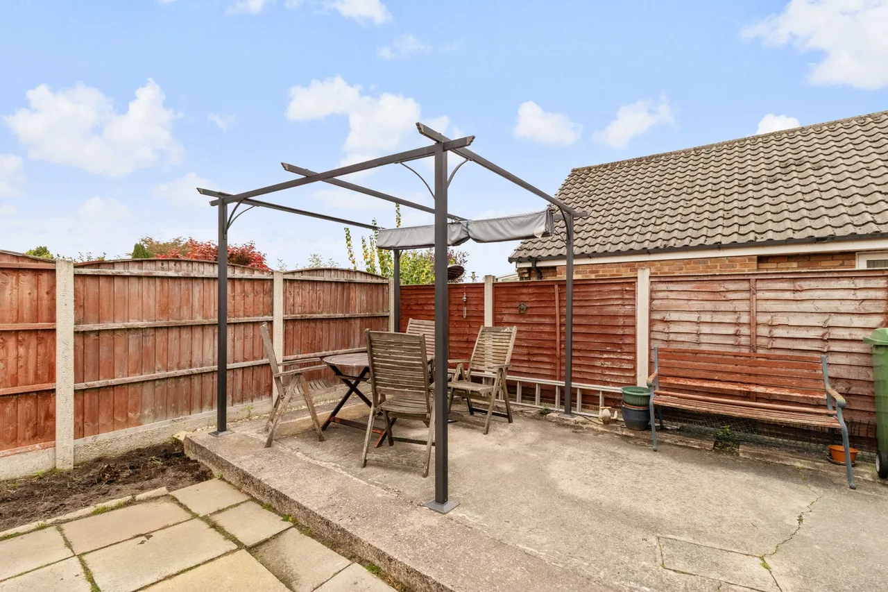 Pembroke Gardens, Appleton, Warrington, Warrington, WA4 5EG, photo 17
