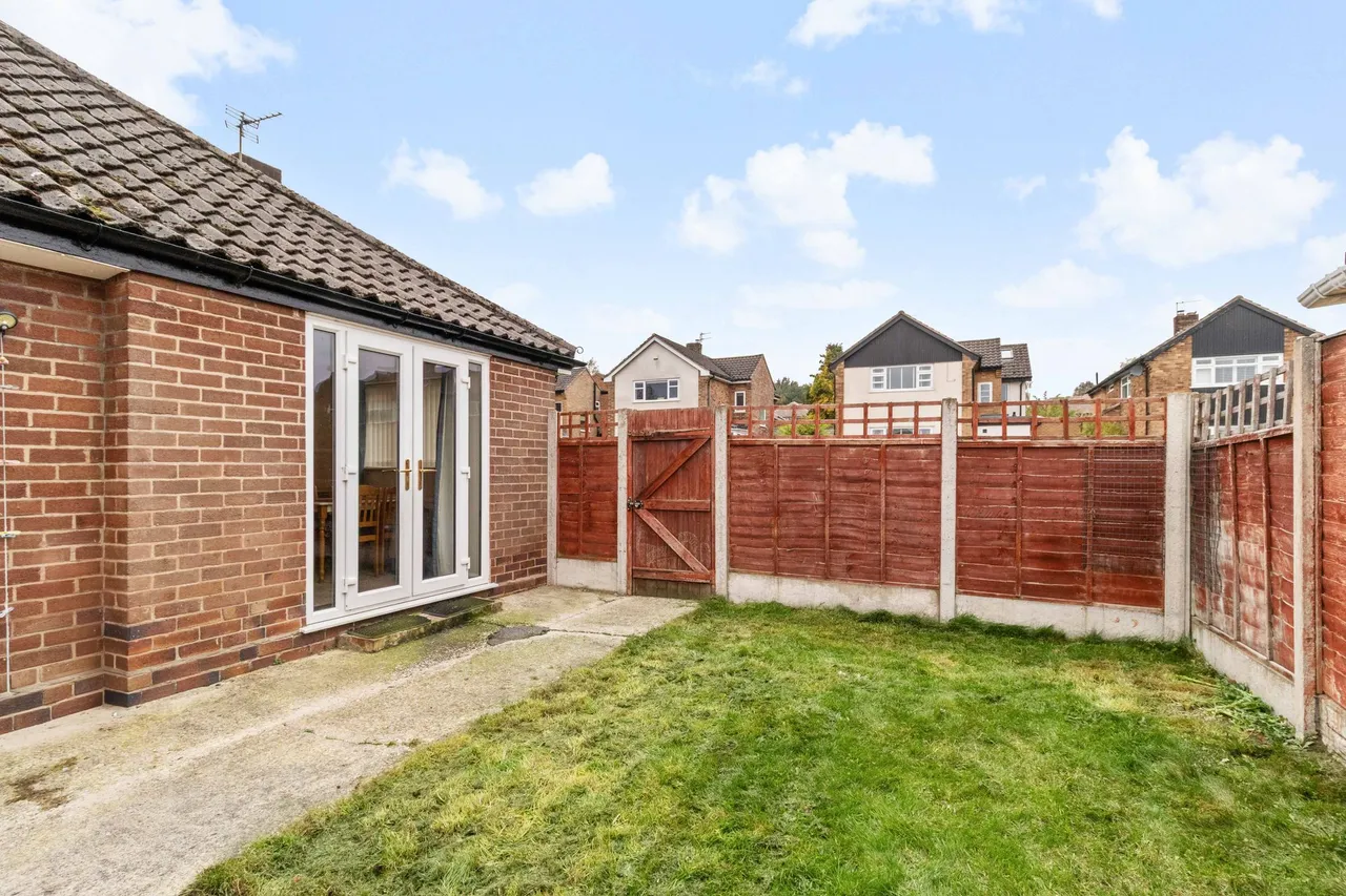 Pembroke Gardens, Appleton, Warrington, Warrington, WA4 5EG, photo 15