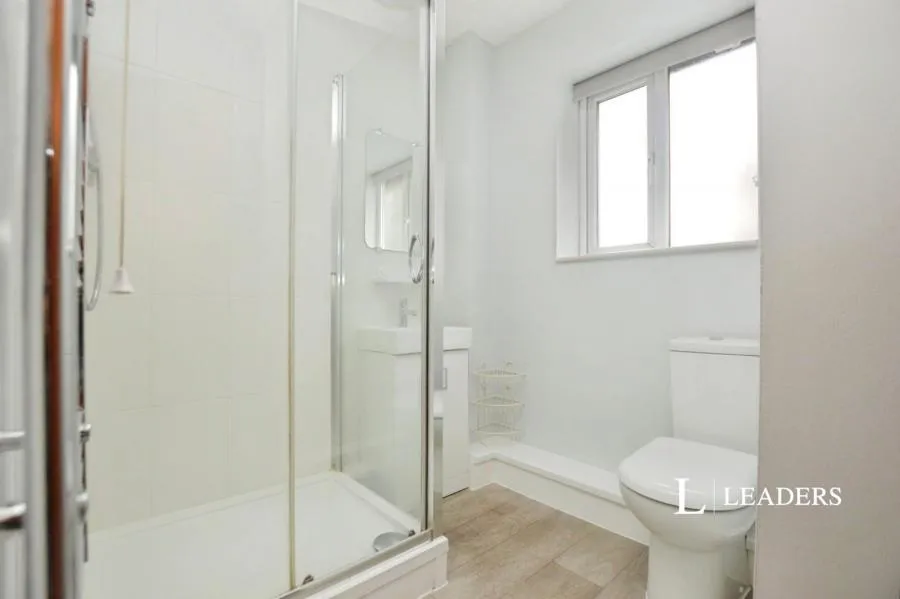 Kinlett Close, Highwoods, CO4, photo 5