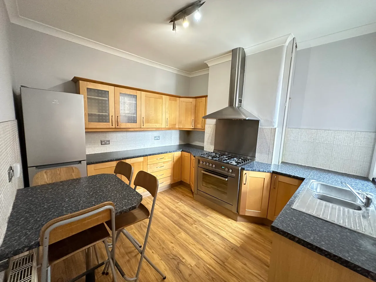 Elvendon Road, Bounds Green, London, N13 4SJ, photo 6