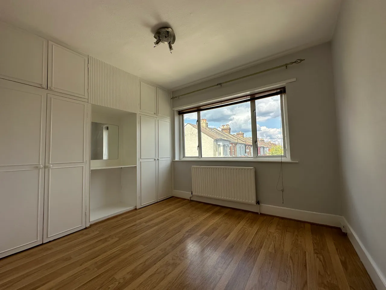 Elvendon Road, Bounds Green, London, N13 4SJ, photo 5