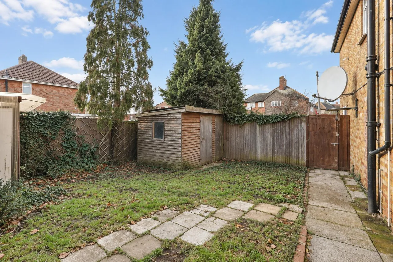 Southville Road, Feltham, TW14, photo 7