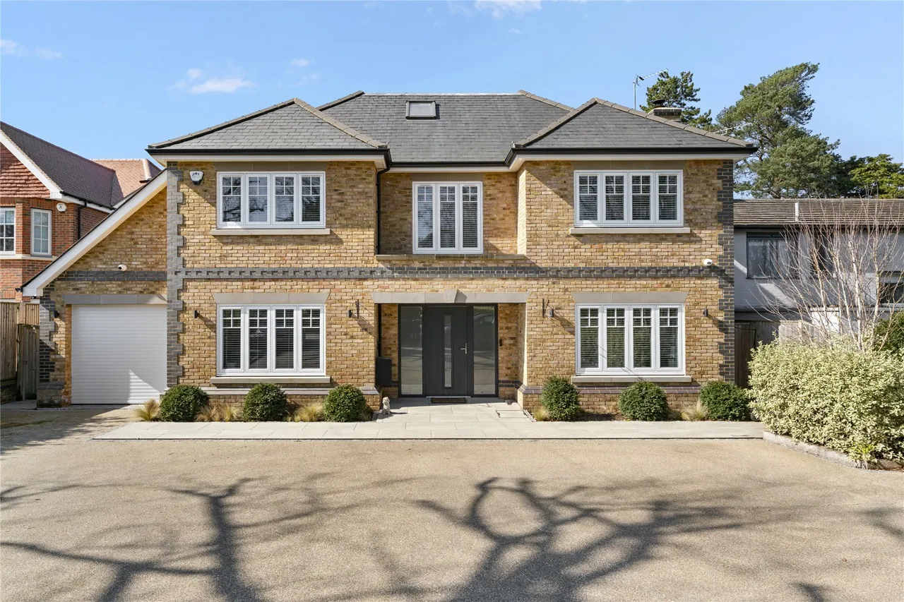 5 bed house for sale — Forest Road, East Horsley, Leatherhead, Surrey, KT24