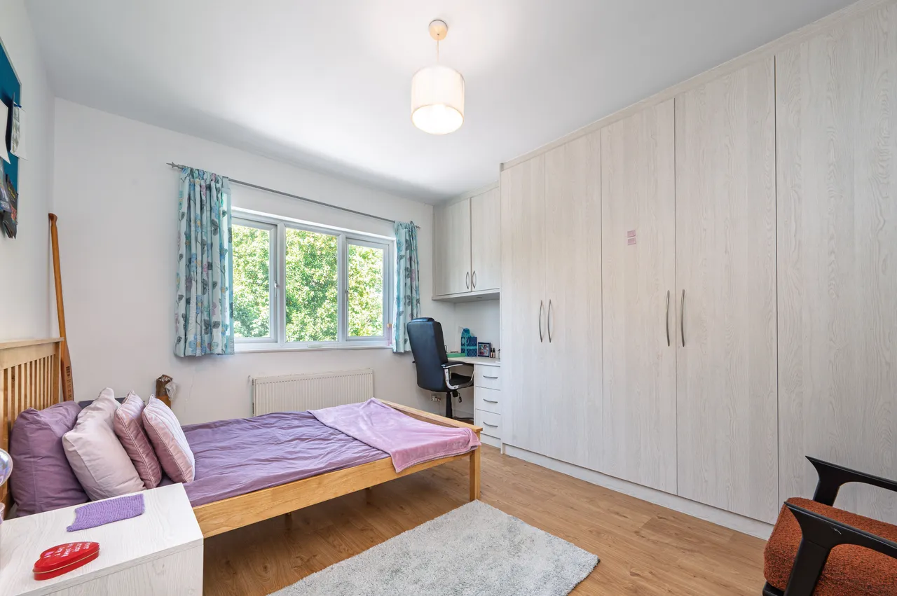 139 Sunny Gardens Road, London, photo 8