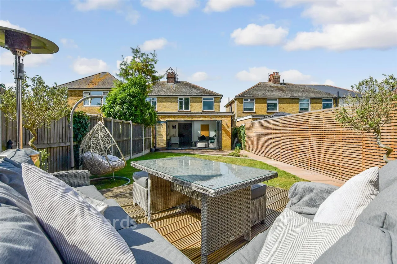 Westfield Road, Birchington, CT7, photo 11