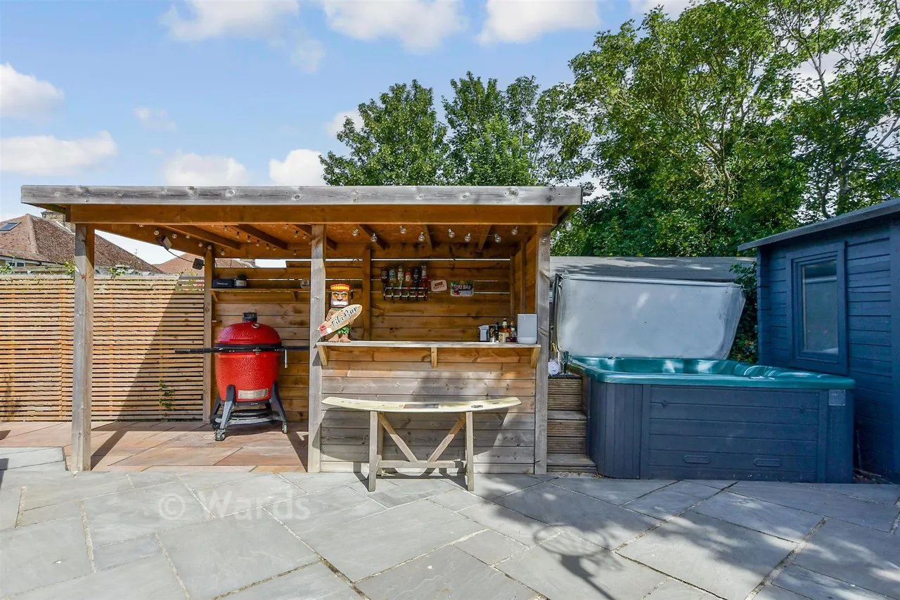 Westfield Road, Birchington, CT7, photo 6