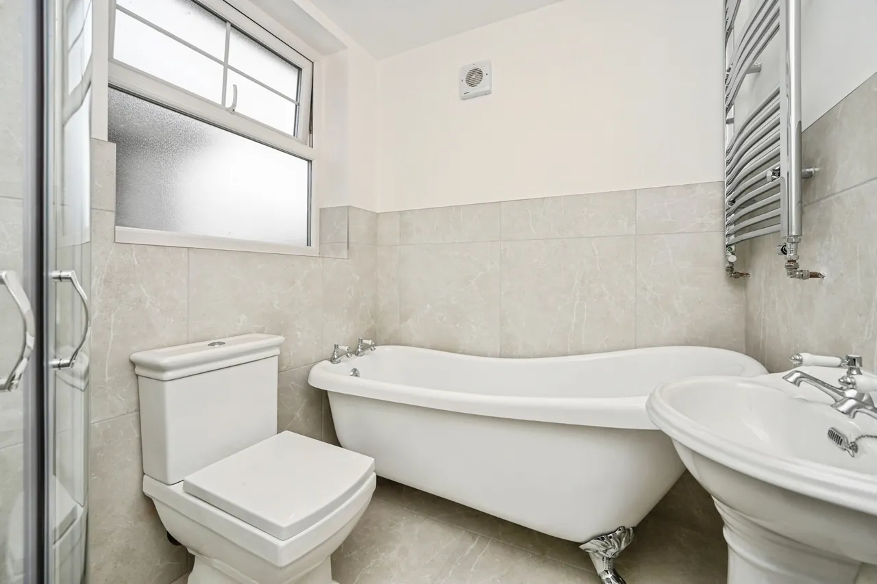 Somerset Road, Brighton-le-Sands, L22, photo 10