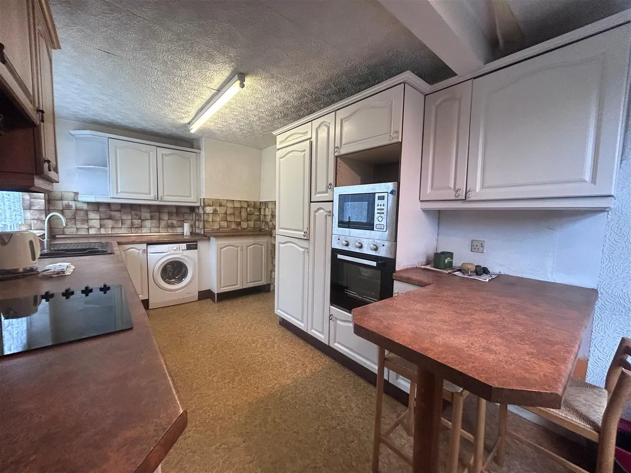 Longnor Road, Heald Green, photo 3