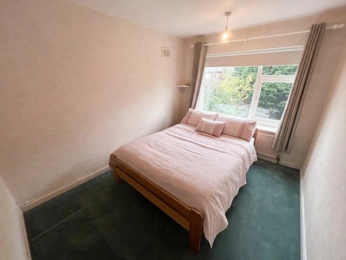 Longnor Road, Heald Green, photo 15