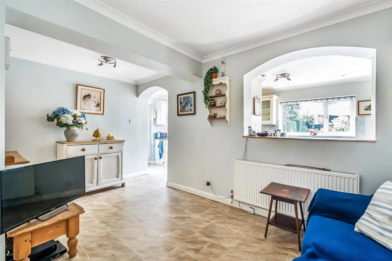 Sole Farm Road, Bookham, KT23, photo 10