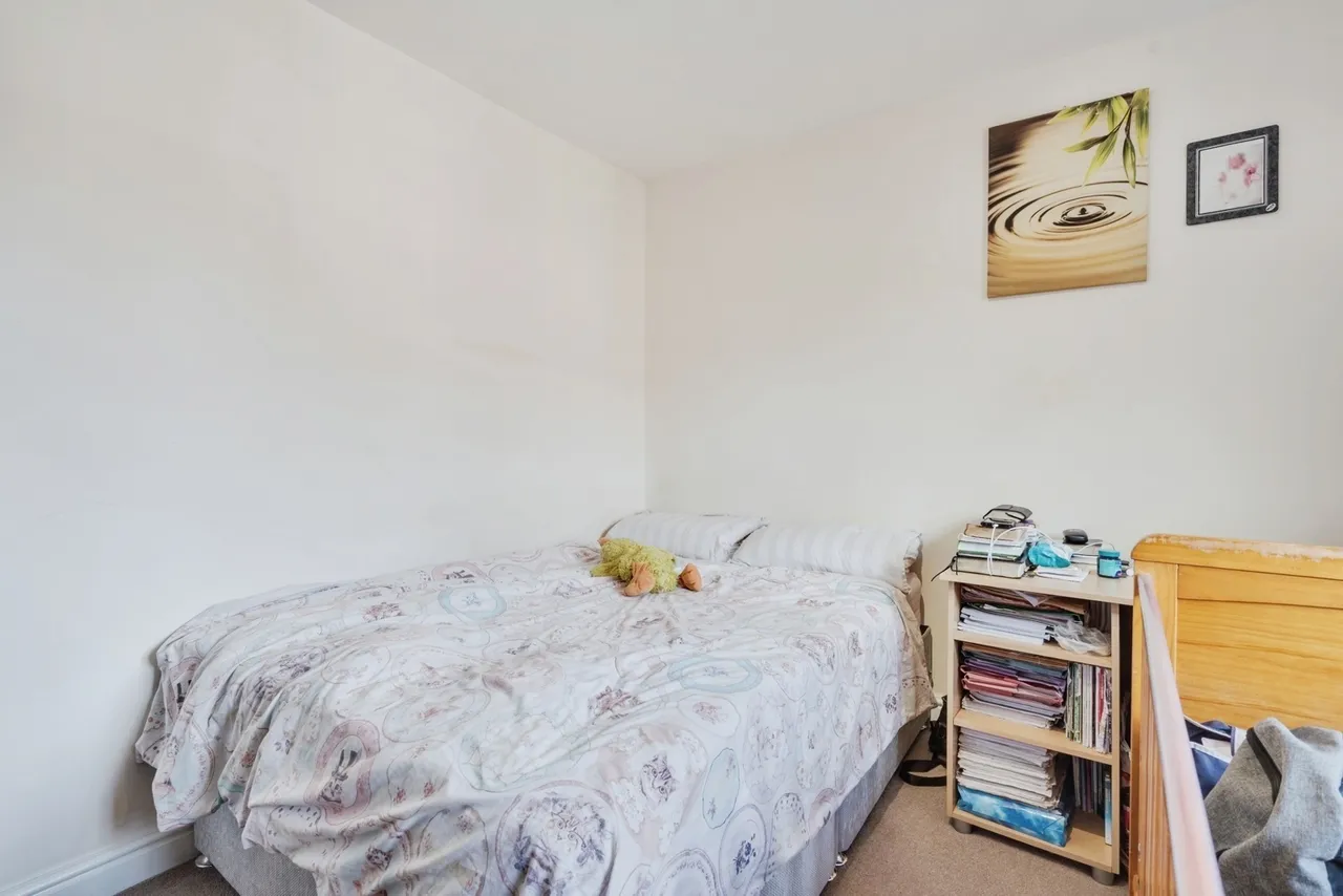 Fernbeck Close, Bolton, BL4, photo 13