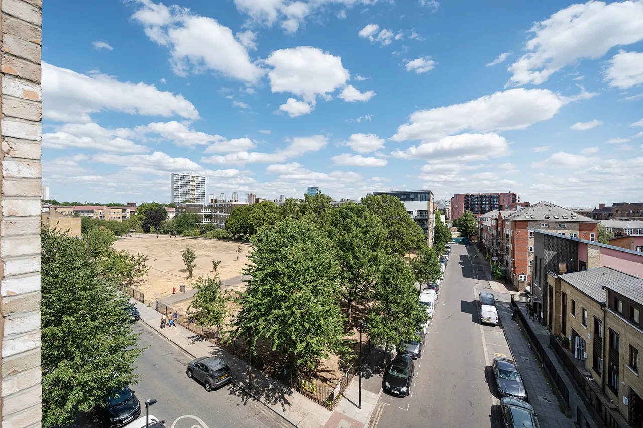 29 Newton Court, 1 Axio Way, London, photo 6