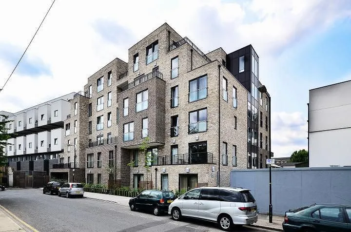 29 Newton Court, 1 Axio Way, London, photo 8