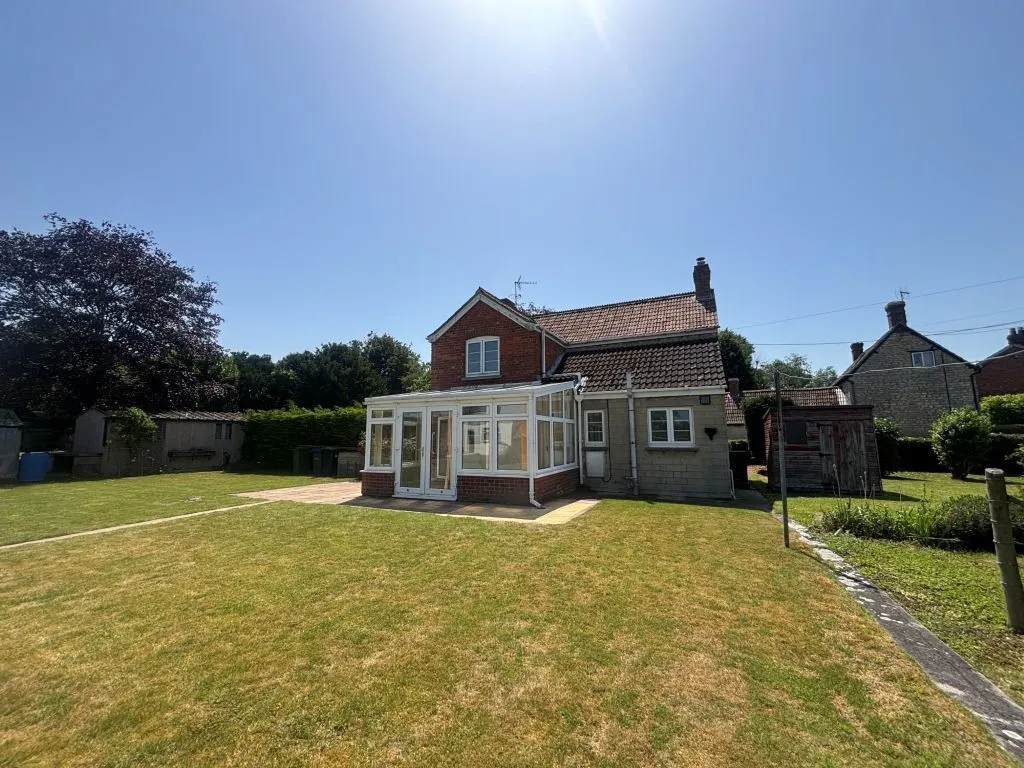 Blackland Crossroads, Blackland, SN11, photo 14