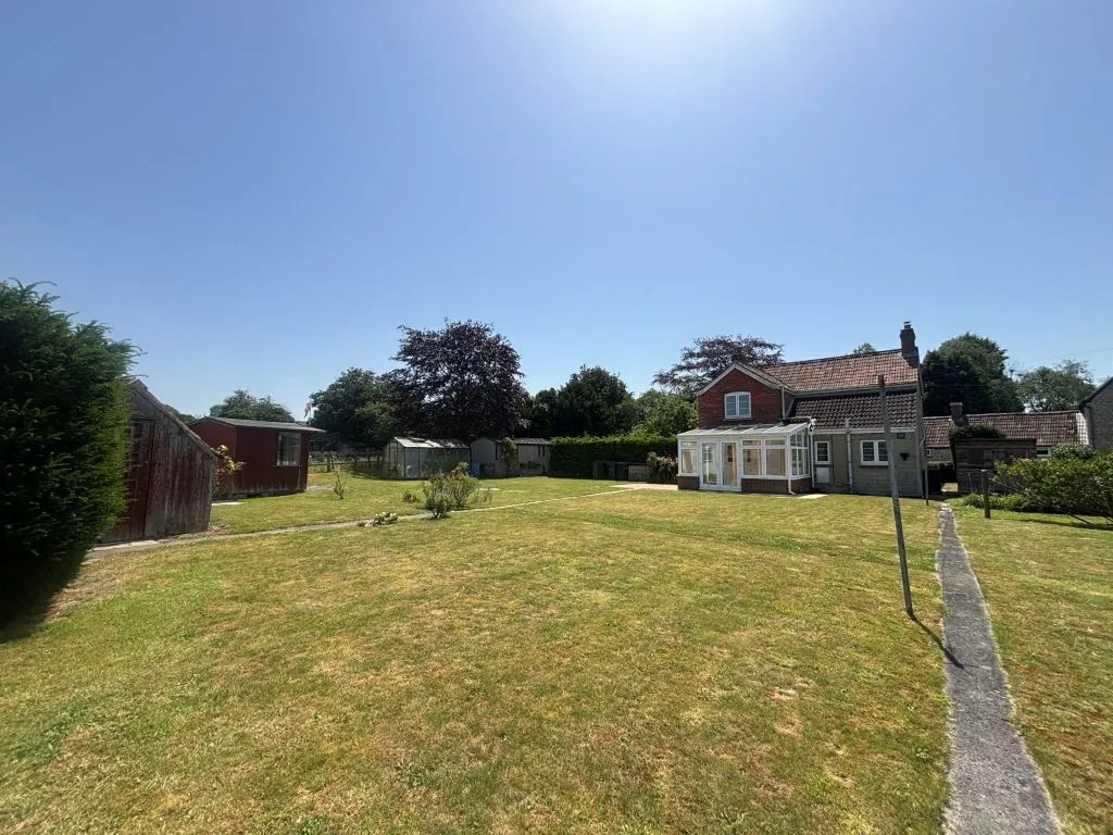Blackland Crossroads, Blackland, SN11, photo 15